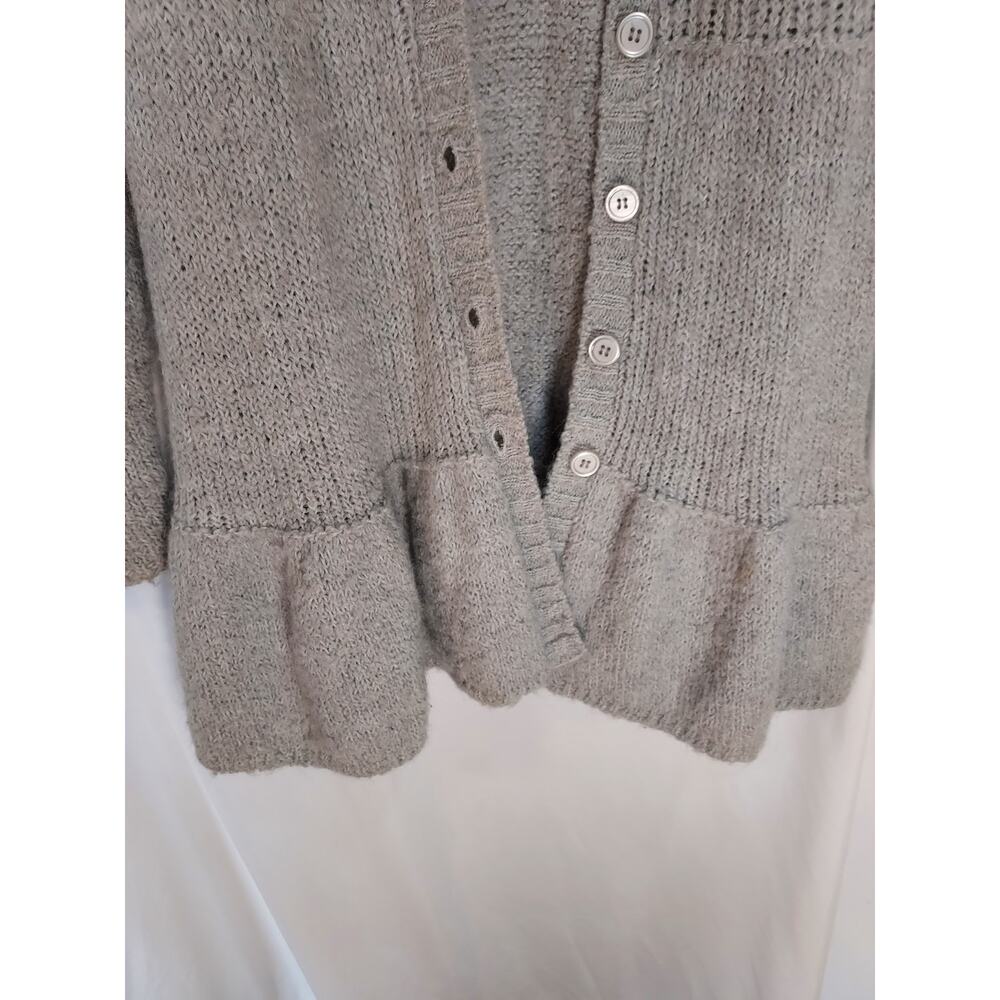 American Rag peplum sweater/cardigan - Sz Women's Medium - Picture 2 of 4